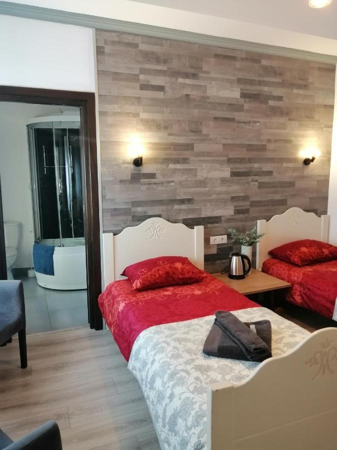 Bizant Boutique Hotell Bacău Eksteriør bilde